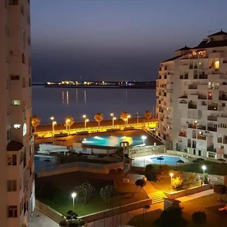 Frente Playa Valdelagrana.wifi Y Parking Apartment El Puerto de Santa Maria
